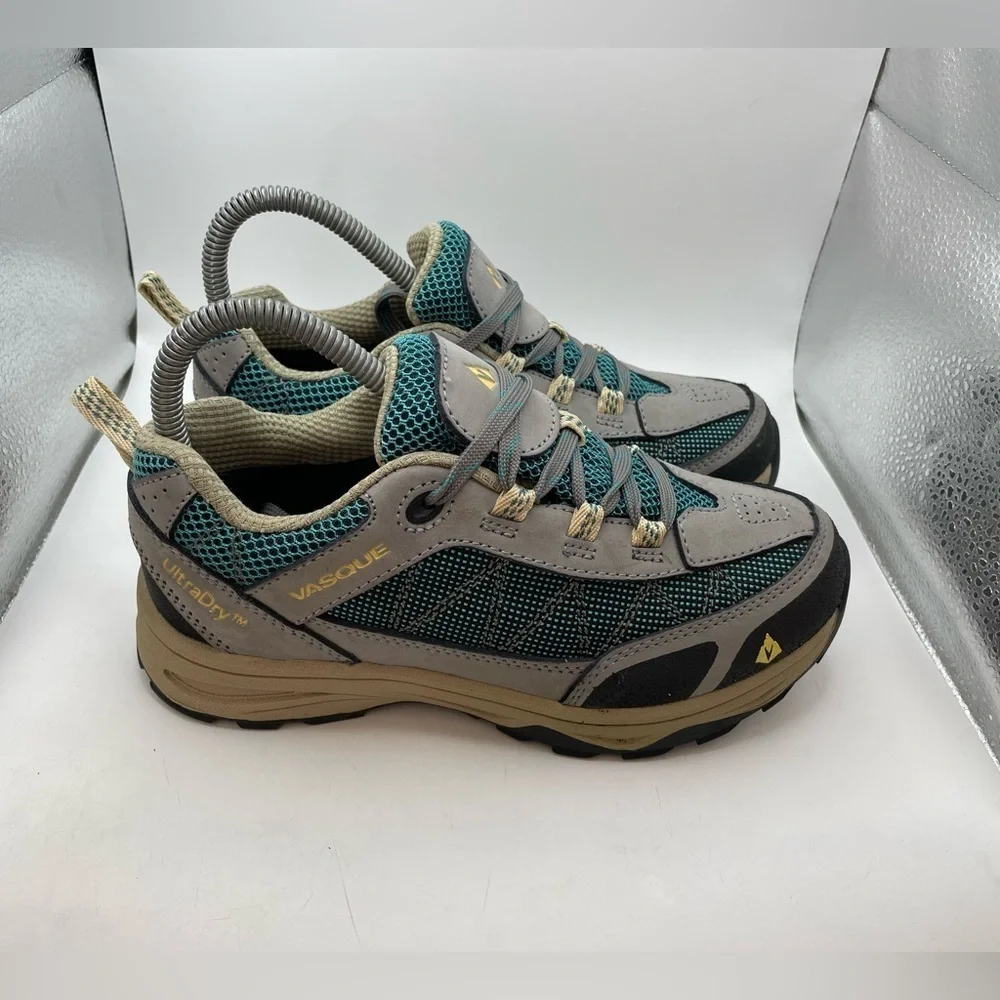 Vasque hiking sneakers size 4Y/womens 5.5